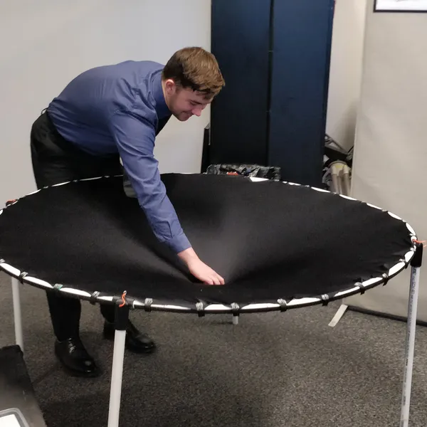 fiske gravity demonstration
